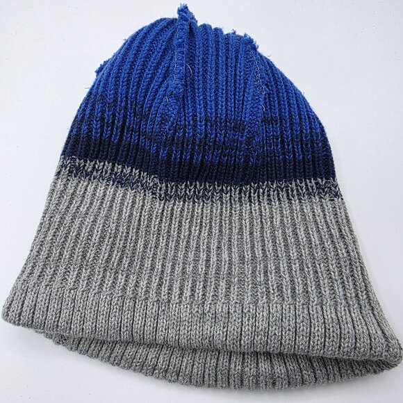 Urban Outfitters Blue Gray Pom Beanie Ribbed Knit One Size Winter Warm Casual